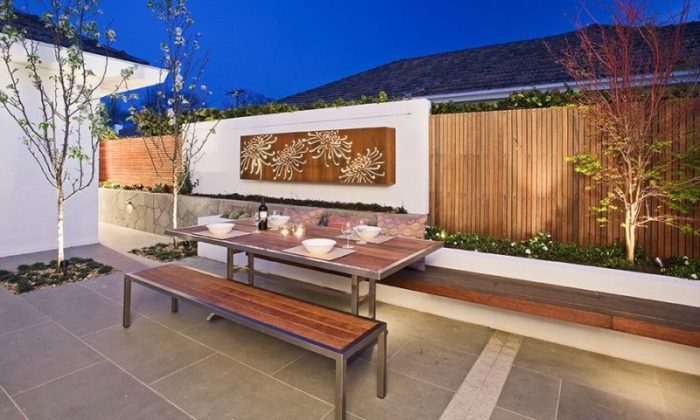 Wall decor outdoor patio