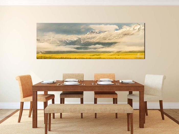 Modern dining room wall decor