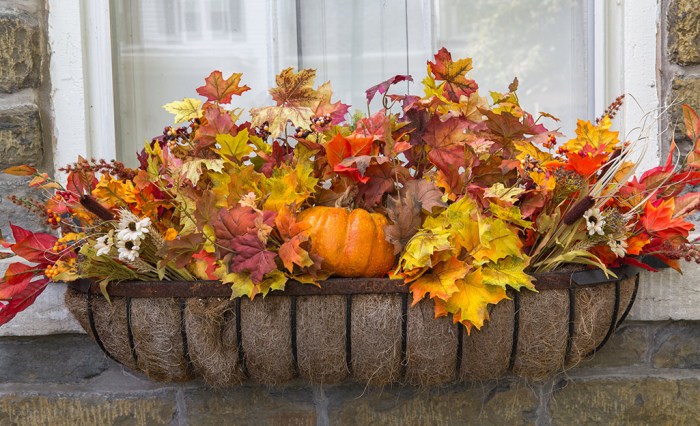 Rustic outdoor fall decor