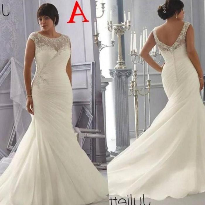 Ivory wedding dresses plus size