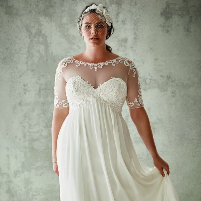 Ivory wedding dresses plus size